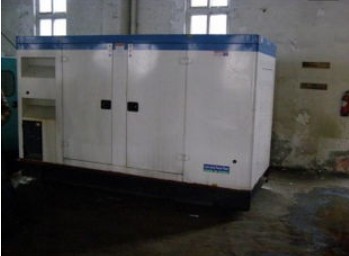 青海康明斯150kw大型柴油二手发电机组