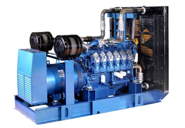 青海康明斯30kw小型柴油二手发电机组